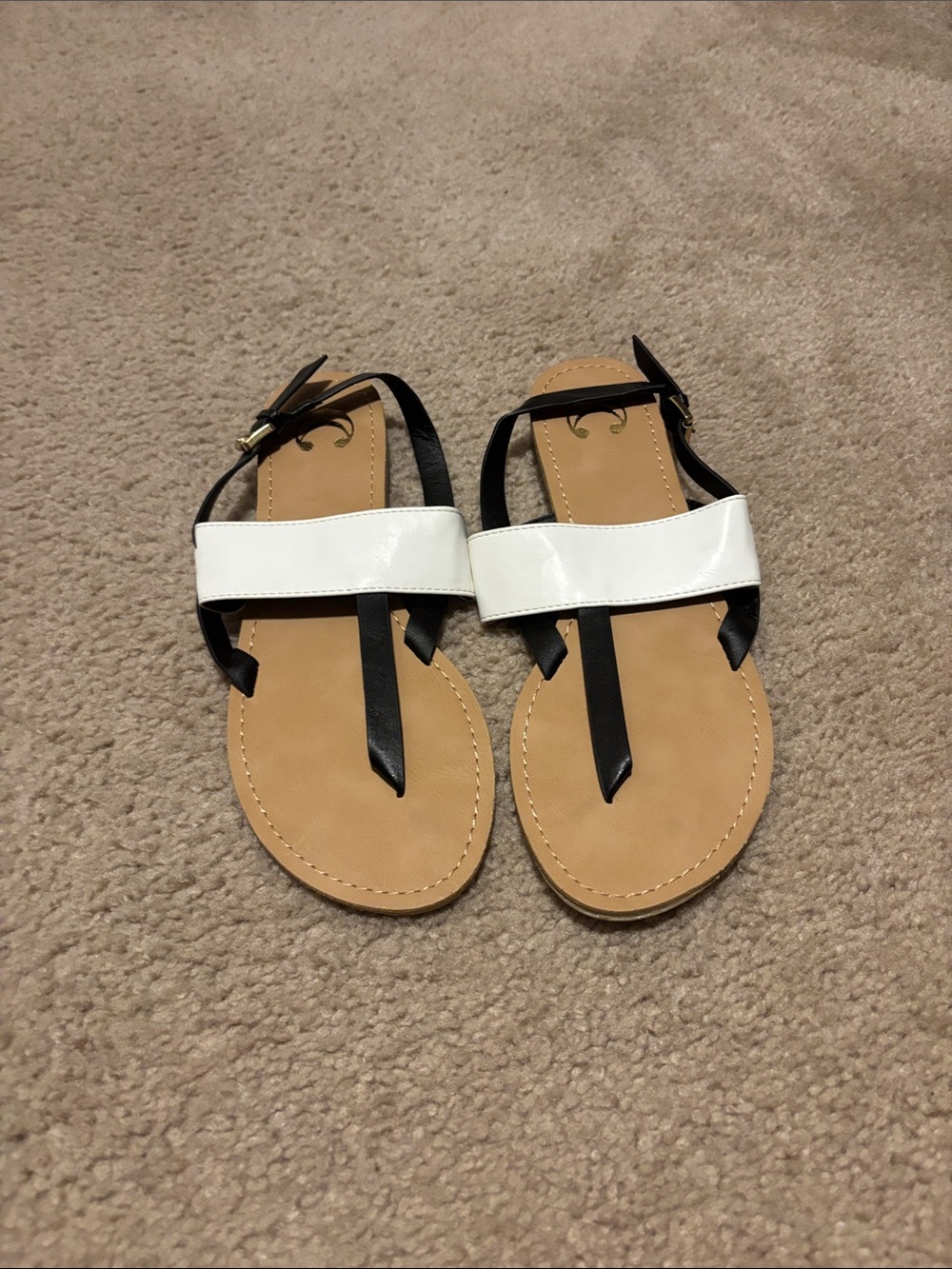 Charming Charlie White and Black T-Strap Sandals